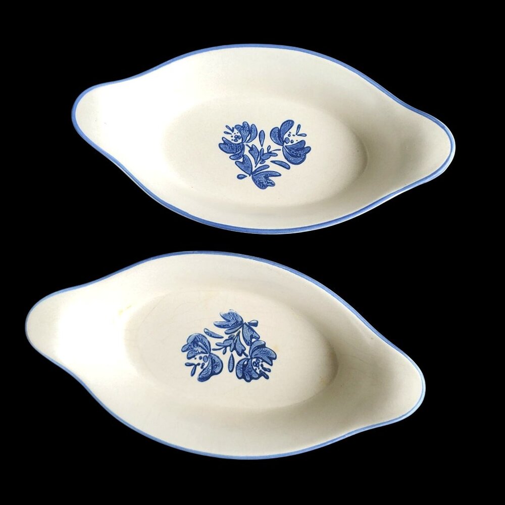 Two Vintage Pfaltzgraff Yorktowne Stoneware 9 Inch Augratin Dishes Bakeware 265